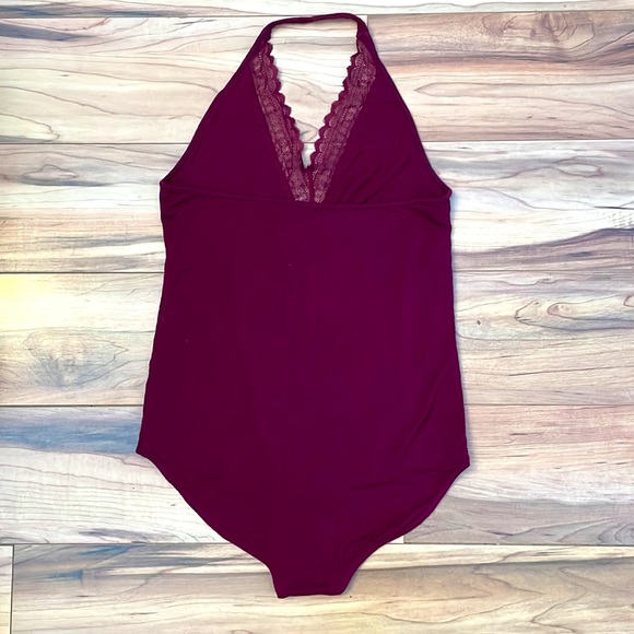 Deep Red American Eagle body suit - Picture 5 of 5